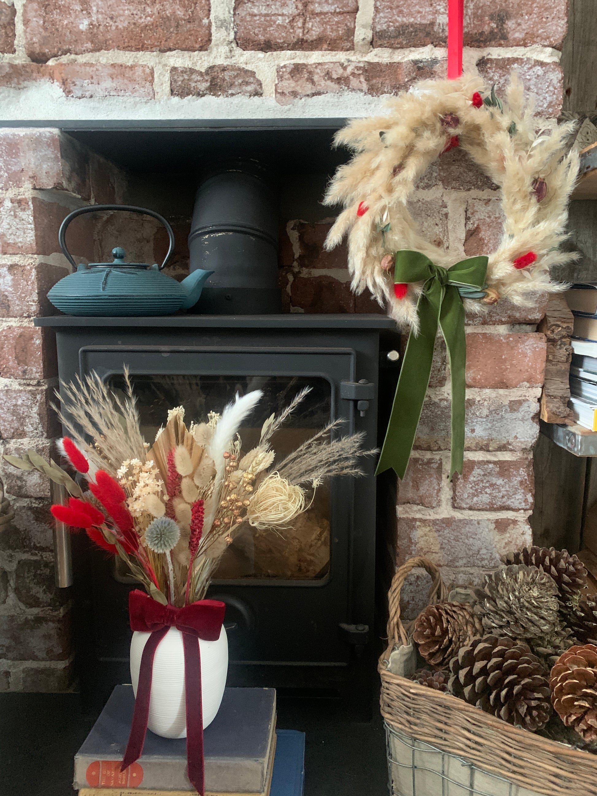 Christmas home decor dried flower wreath